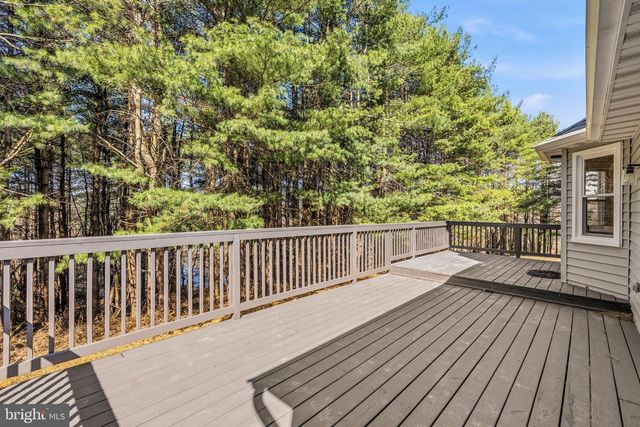 5623 WILSHIRE CT, Warrenton, VA 20187