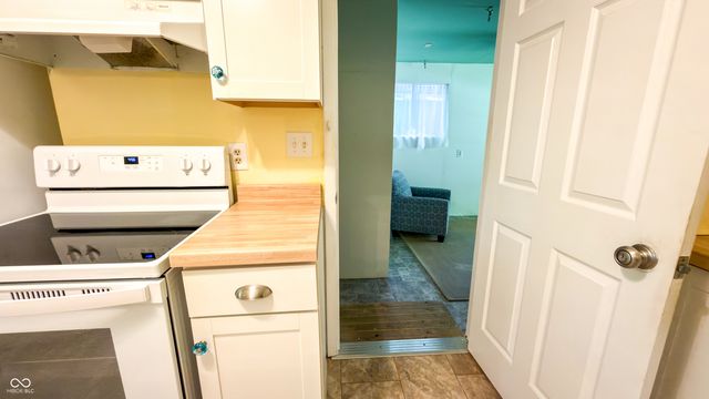 1421 Annandale Drive, Nashville, IN 47448