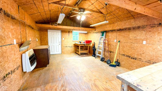 1421 Annandale Drive, Nashville, IN 47448