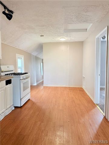 43 York Street, Buffalo, NY 14213