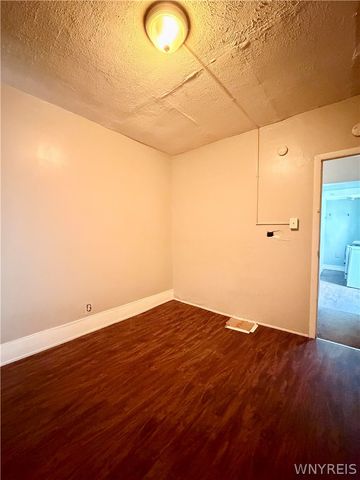 43 York Street, Buffalo, NY 14213