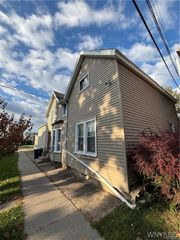 43 York Street, Buffalo, NY 14213