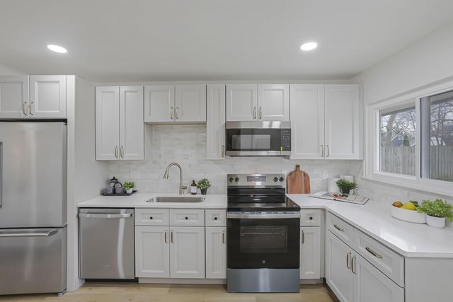 727 Kettering Road, Columbus, OH 43202