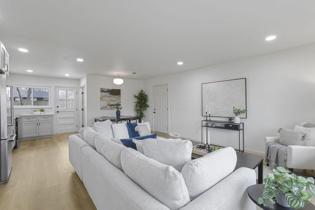 727 Kettering Road, Columbus, OH 43202