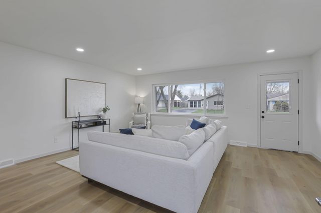 727 Kettering Road, Columbus, OH 43202