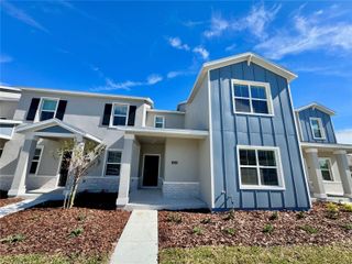 2404 RIDER RAIN LANE, Apopka, FL 32703