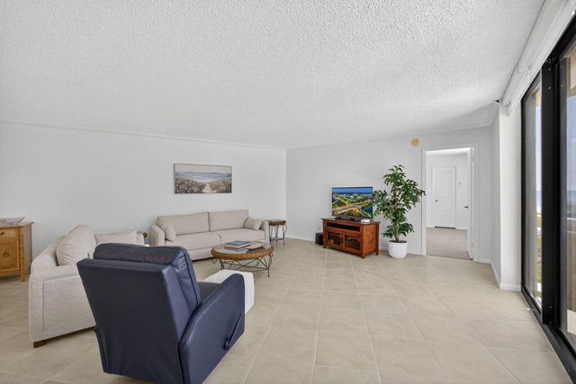 2800 N Ocean Drive A-3a, Singer Island, FL 33404