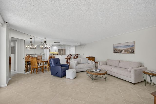 2800 N Ocean Drive A-3a, Singer Island, FL 33404