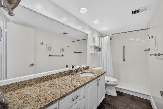 2800 N Ocean Drive A-3a, Singer Island, FL 33404