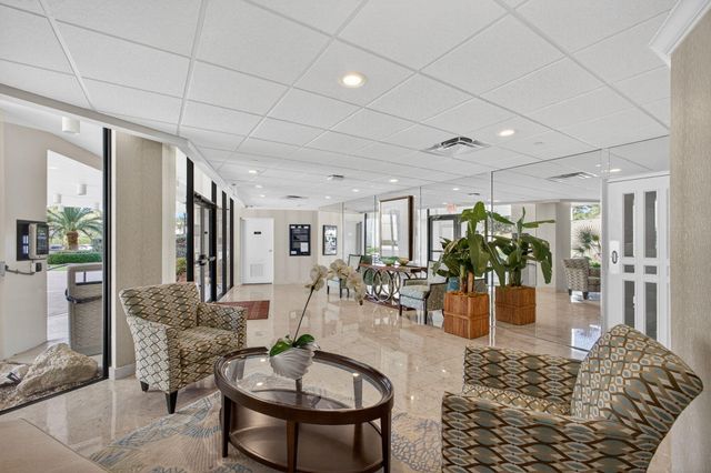 2800 N Ocean Drive A-3a, Singer Island, FL 33404