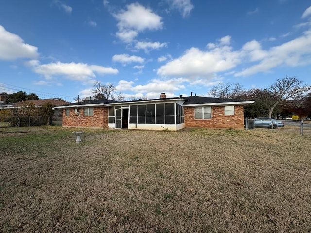7608 Natalie Drive, Fort Worth, TX 76134