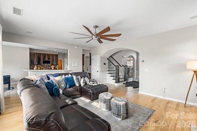 11413 Mangla Drive, Charlotte, NC 28214