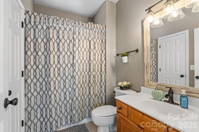 11413 Mangla Drive, Charlotte, NC 28214