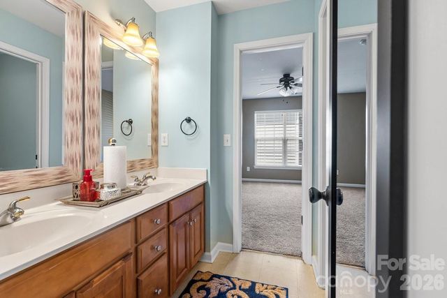 11413 Mangla Drive, Charlotte, NC 28214