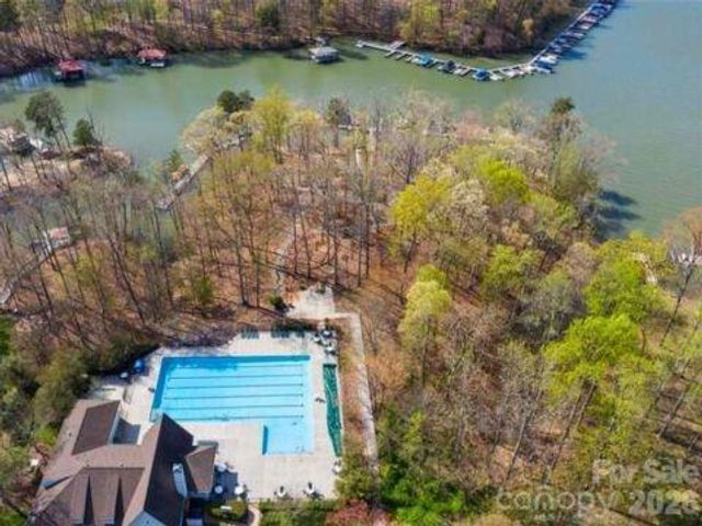 11413 Mangla Drive, Charlotte, NC 28214