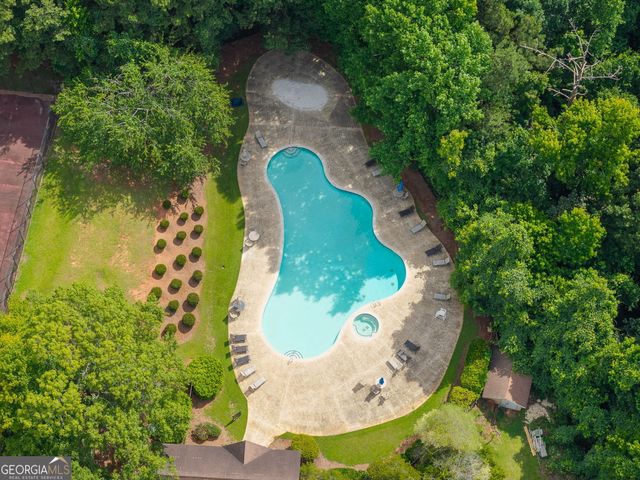 5938 Hogans Way, Douglasville, GA 30135