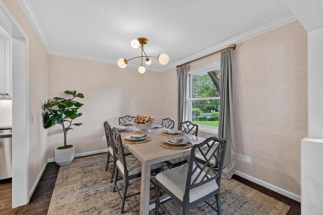 21 Haverhill Circle, Madison, WI 53717