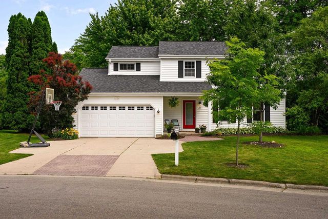 21 Haverhill Circle, Madison, WI 53717
