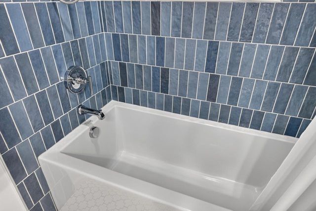 21 Haverhill Circle, Madison, WI 53717
