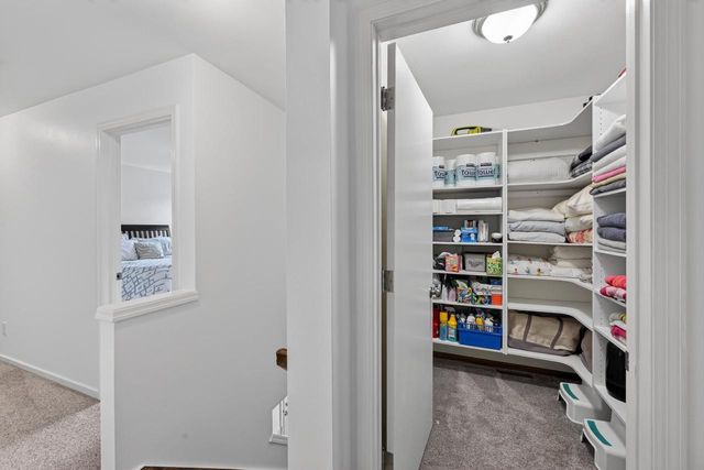 21 Haverhill Circle, Madison, WI 53717