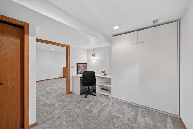 21 Haverhill Circle, Madison, WI 53717