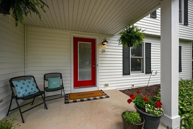 21 Haverhill Circle, Madison, WI 53717