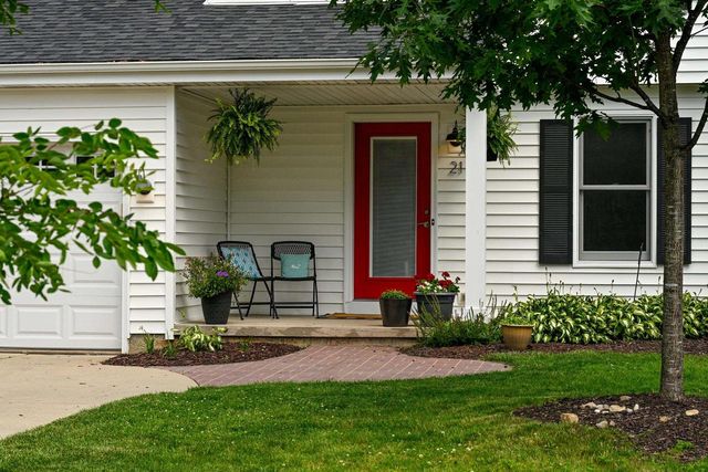 21 Haverhill Circle, Madison, WI 53717
