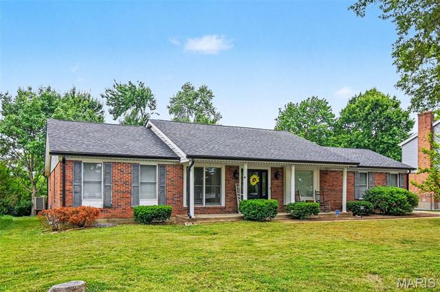 4706 Butler Hill Road, St Louis, MO 63128