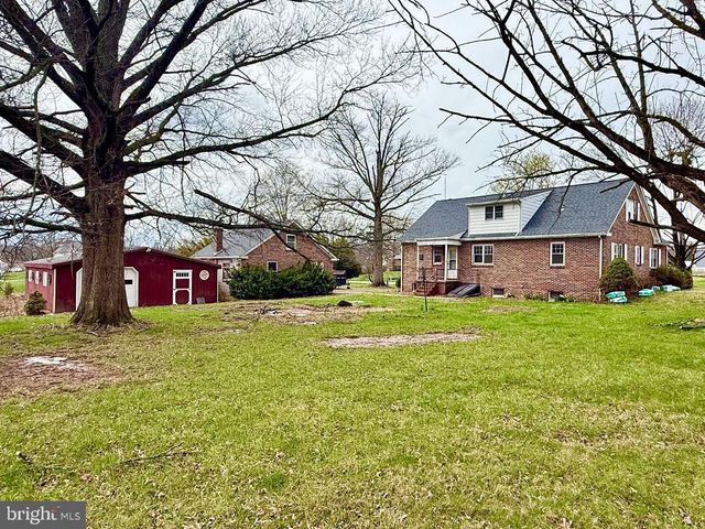 332 GILBERTSVILLE ROAD, Gilbertsville, PA 19525