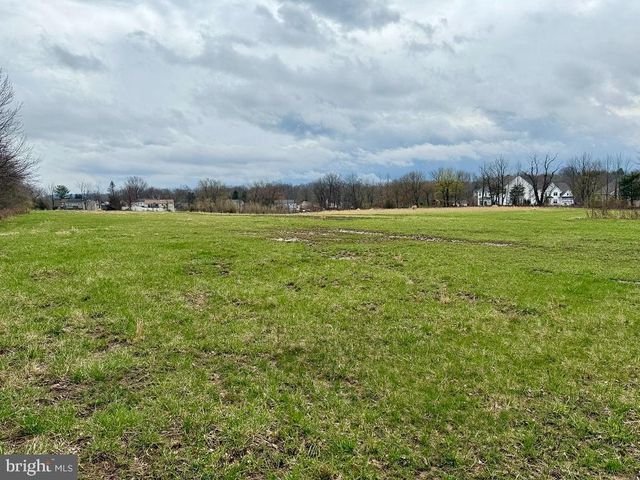332 GILBERTSVILLE ROAD, Gilbertsville, PA 19525