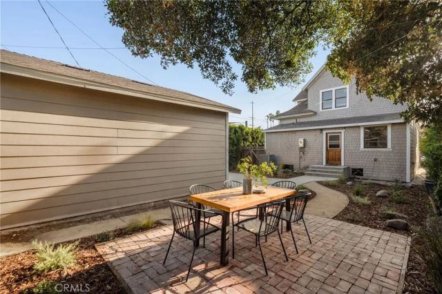 115 N Avenue 52, Los Angeles, CA 90042