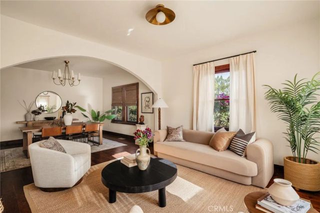 115 N Avenue 52, Los Angeles, CA 90042