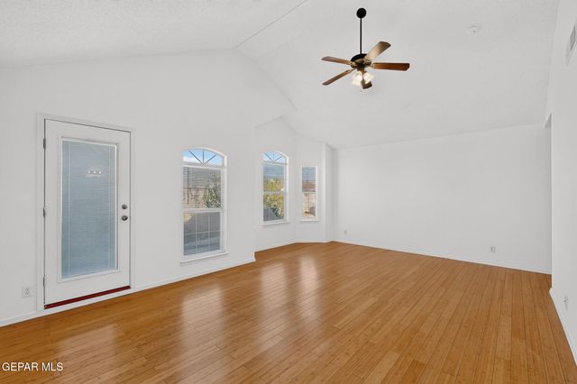 12584 TWIN LEAF Drive, El Paso, TX 79928