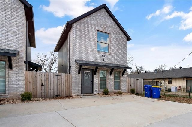 418,420,422,424 N F Street, Rogers, AR 72756
