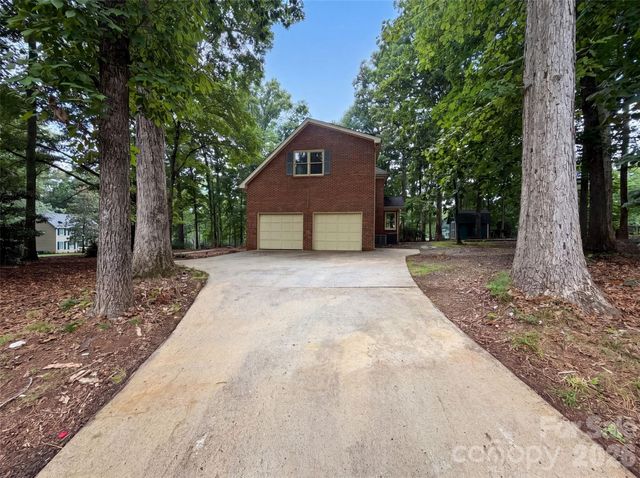 1711 Hickory Ridge Road, Rock Hill, SC 29732