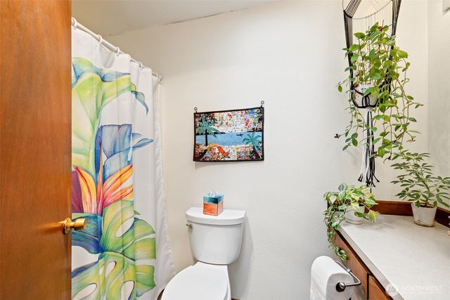617 S E Street, Port Angeles, WA 98363
