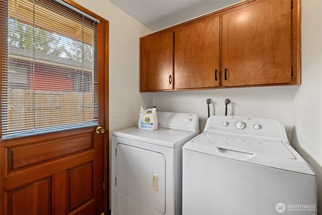 617 S E Street, Port Angeles, WA 98363