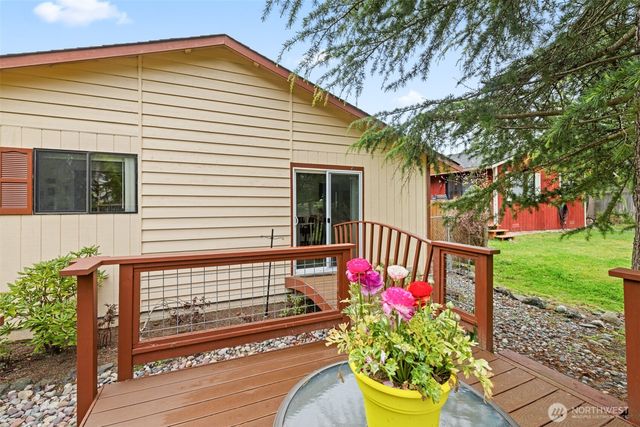 617 S E Street, Port Angeles, WA 98363