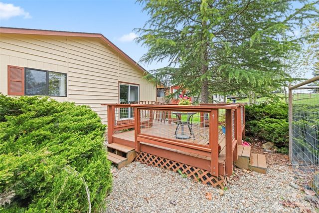 617 S E Street, Port Angeles, WA 98363