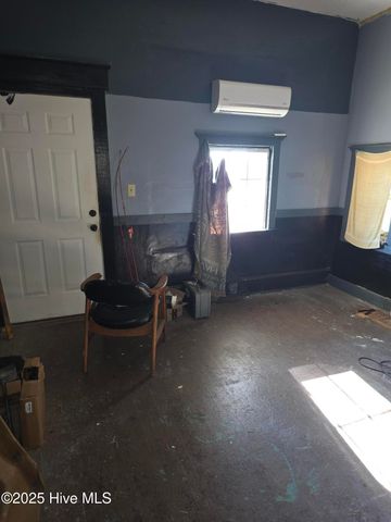 1102 Dickinson Avenue, Greenville, NC 27834