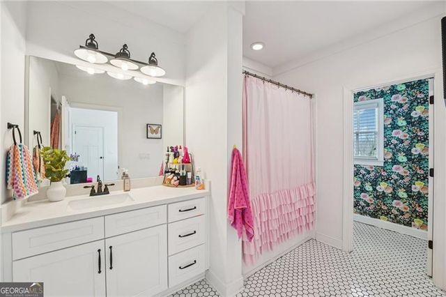 203 Trinity Way, Canton, GA 30115