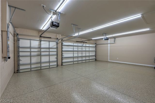 2501 NW 20th PL, Cape Coral, FL 33993