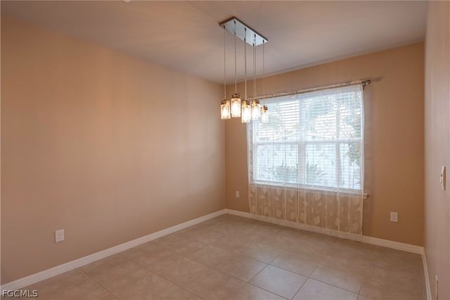 2501 NW 20th PL, Cape Coral, FL 33993