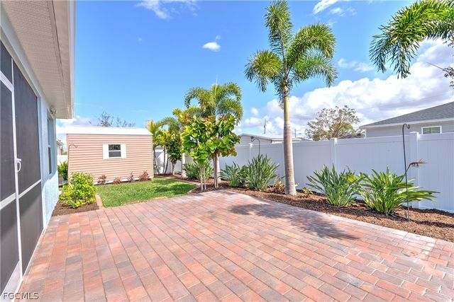 2501 NW 20th PL, Cape Coral, FL 33993