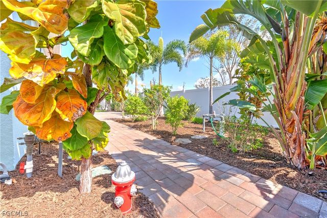 2501 NW 20th PL, Cape Coral, FL 33993