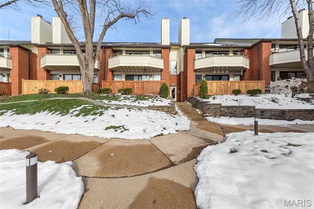 5575 Waterman Boulevard B, St Louis, MO 63112