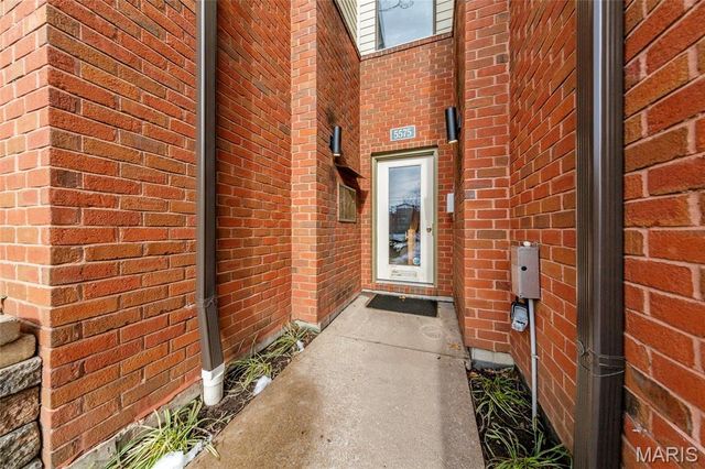 5575 Waterman Boulevard B, St Louis, MO 63112