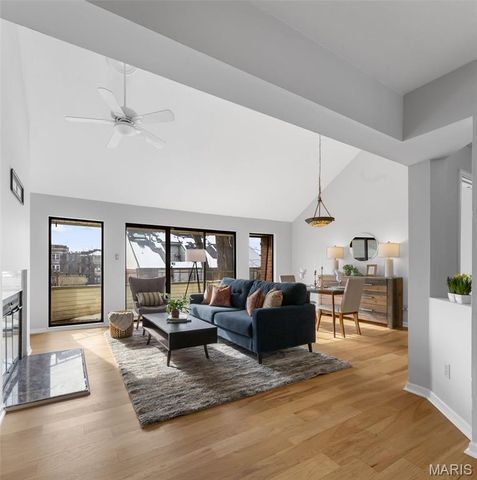 5575 Waterman Boulevard B, St Louis, MO 63112