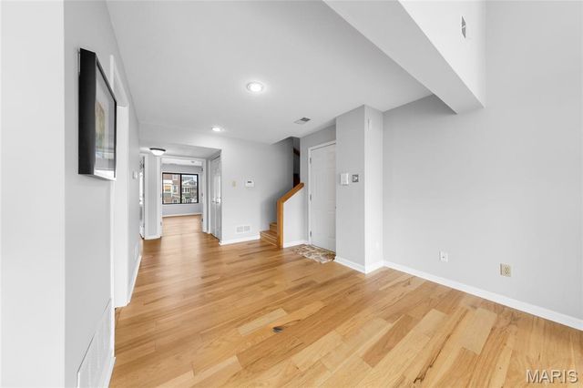 5575 Waterman Boulevard B, St Louis, MO 63112