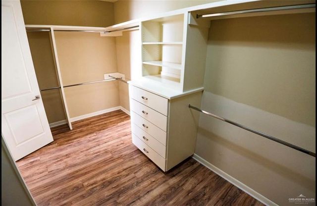 1220 E Agusta Avenue, Mcallen, TX 78503